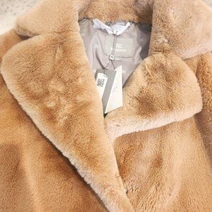 soia kyo Faux Fur Coat